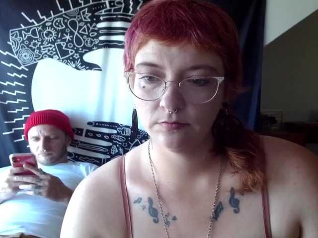 ブロードキャストスクリーンショット LiliThiccEve