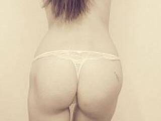 エロティックなビデオチャット lillaby