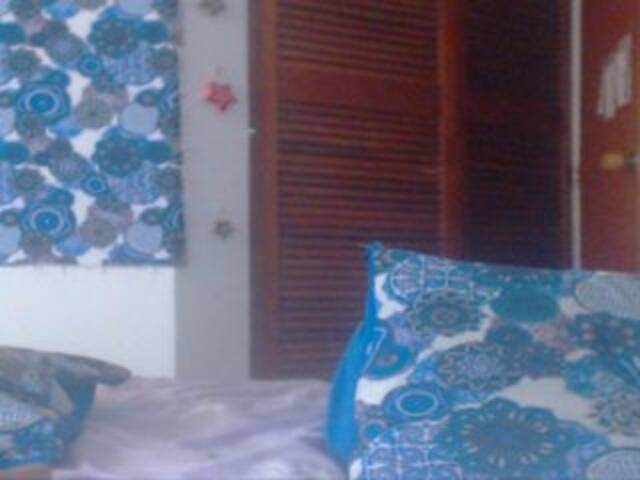 ブロードキャストスクリーンショット lilyaldridge9