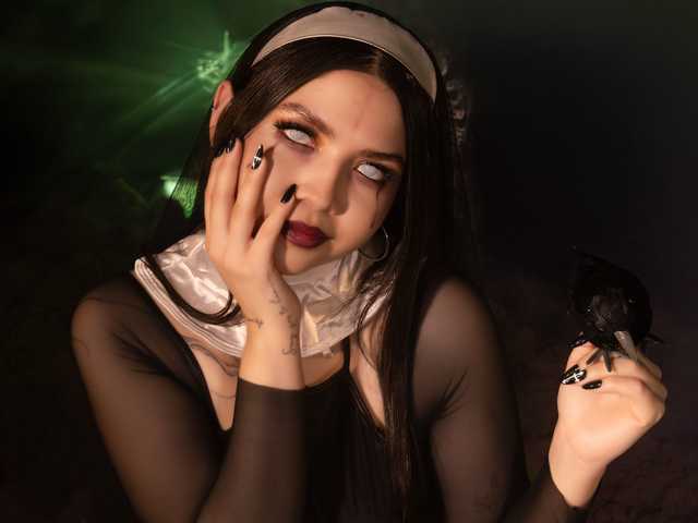 プロフィールの写真 LilyCollinns