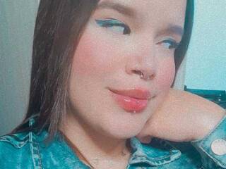 エロティックなビデオチャット linaferrerosj