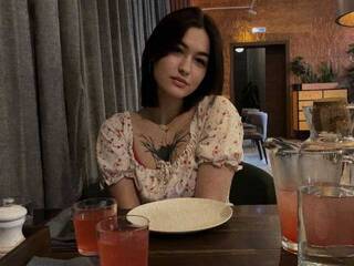 エロティックなビデオチャット Kristi_nka