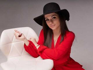 エロティックなビデオチャット LinaSummer