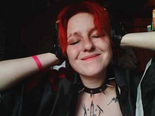 エロティックなビデオチャット linmi