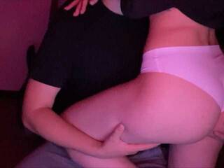 エロティックなビデオチャット linniks