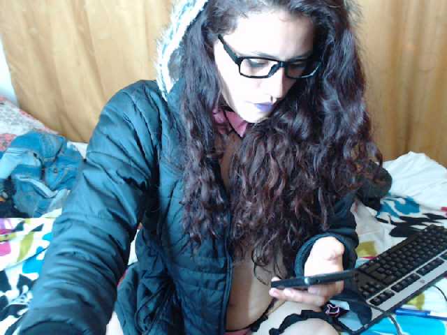 ブロードキャストスクリーンショット LioneWomen