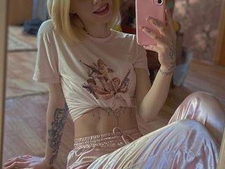 エロティックなビデオチャット LisaaaAlisa