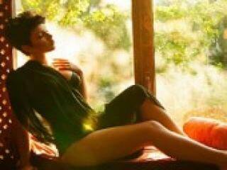 エロティックなビデオチャット lisaboobs