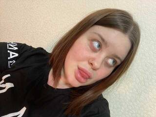 エロティックなビデオチャット LisaDia