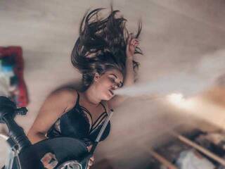 エロティックなビデオチャット LisaKuture