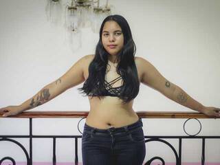 エロティックなビデオチャット LISSMOVA