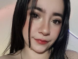 エロティックなビデオチャット LitleMily