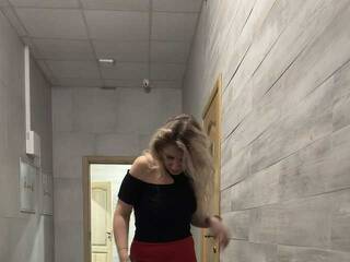 エロティックなビデオチャット Meduzulya