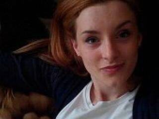 エロティックなビデオチャット littlemarry