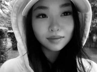 エロティックなビデオチャット LittleSoMing