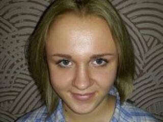 エロティックなビデオチャット livelyq