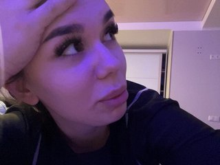 エロティックなビデオチャット LEYLA_FOXY