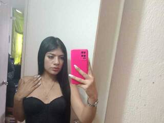 エロティックなビデオチャット lizzbu