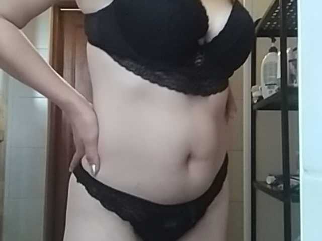 ブロードキャストスクリーンショット LizzyViolet