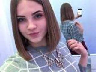 エロティックなビデオチャット lizzzal