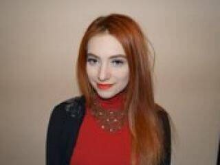 エロティックなビデオチャット llisenochek