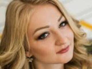 エロティックなビデオチャット lodirvan