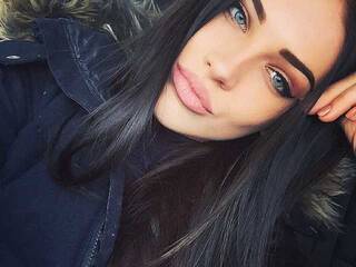 エロティックなビデオチャット Lol27722772