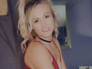 エロティックなビデオチャット Lola-desire