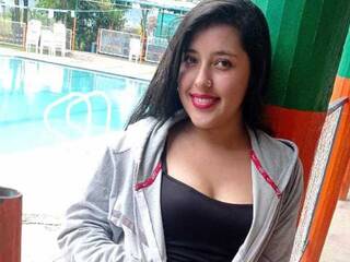 エロティックなビデオチャット lolahottHype