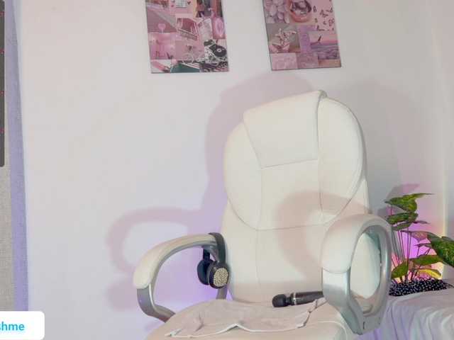 ブロードキャストスクリーンショット LolaLushme