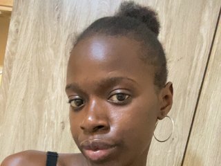 エロティックなビデオチャット Lolasweet002