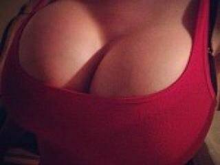 エロティックなビデオチャット lolochka22