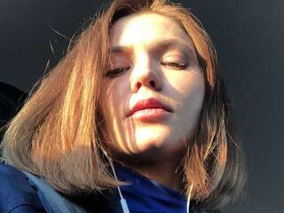 エロティックなビデオチャット loneElectron