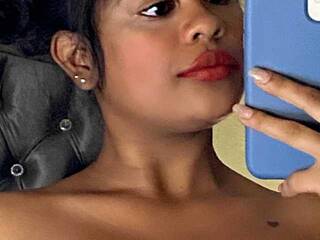 エロティックなビデオチャット lore24a