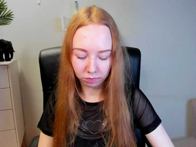 写真 LoriFire Let me warm u up ;)#new #fun #rolleplay #cockrating #english #german #humiliation #cei #joi #dirtytalk #cockandballstortures #domination #sph #sarcasm #edging #punishment #orders #ginger #CFNM