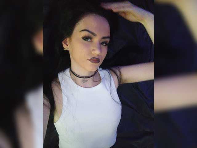 ブロードキャストスクリーンショット louise