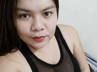 エロティックなビデオチャット LovelyAnn30