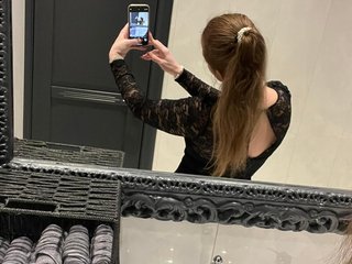 エロティックなビデオチャット loveMira1