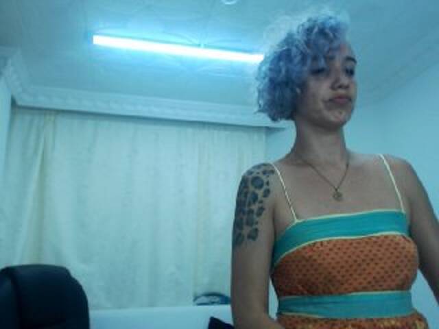 ブロードキャストスクリーンショット Luandaaa