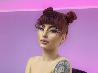 エロティックなビデオチャット LuckyMya