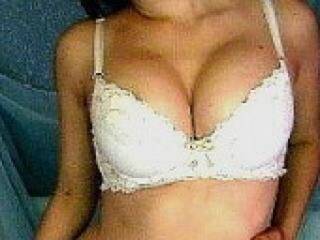 エロティックなビデオチャット luckysweety