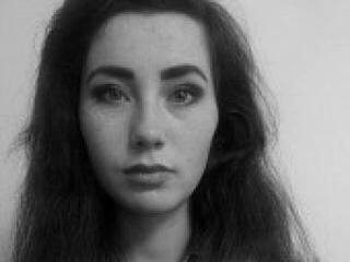 エロティックなビデオチャット lucygirl