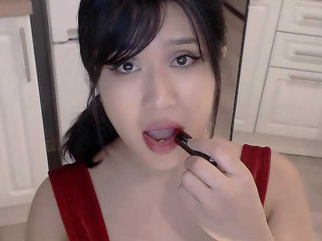 ブロードキャストスクリーンショット LucyLiu