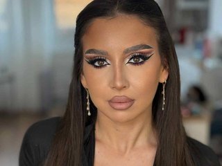 エロティックなビデオチャット LunaMuze