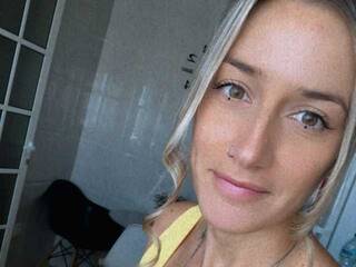 エロティックなビデオチャット Lunarymix