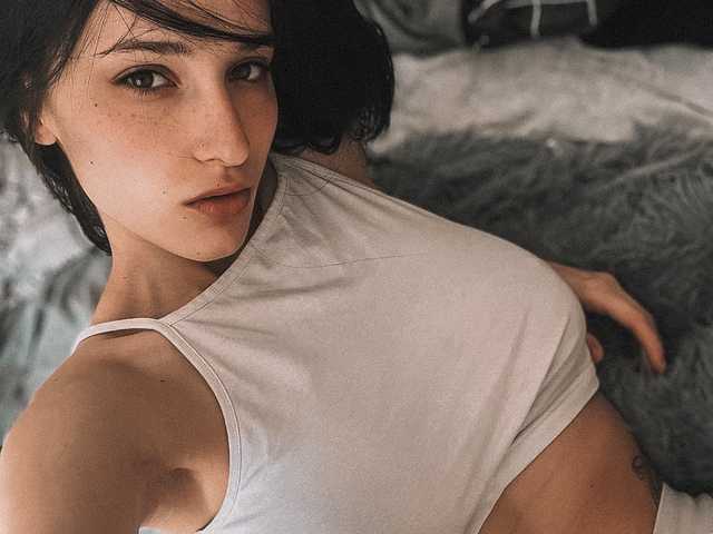 プロフィールの写真 LuxBrunette