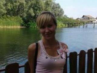 エロティックなビデオチャット lyalechka1