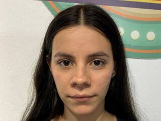 エロティックなビデオチャット lydhia97