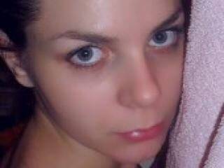 エロティックなビデオチャット lyna2506