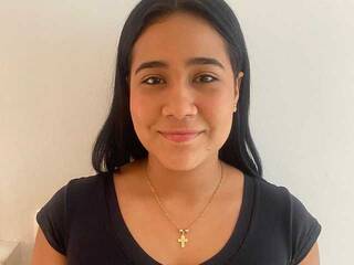 エロティックなビデオチャット MaddiMartinez